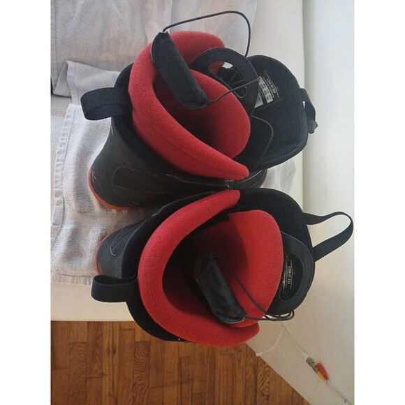Men's Salomon Titan M1 Black Red Snowboard Boots 7.5US 7UK in GREAT Condition!! - Picture 8 of 9